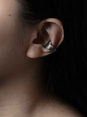 prestashop:1:5677:27611 | Black Veiled Ear Cuff