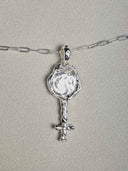 prestashop:1:5799:28403 | Silver Clavis Necklace