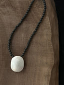 prestashop:1:781:17770 | Ebony tree hollow chocker necklace